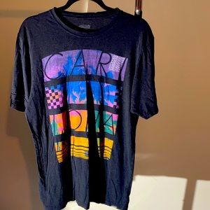 Large Cariloha t-shirt